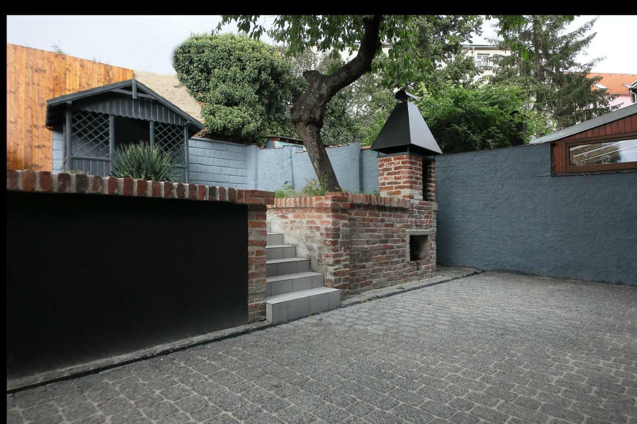 Ferienwohnung Prague Expat House Exterior foto