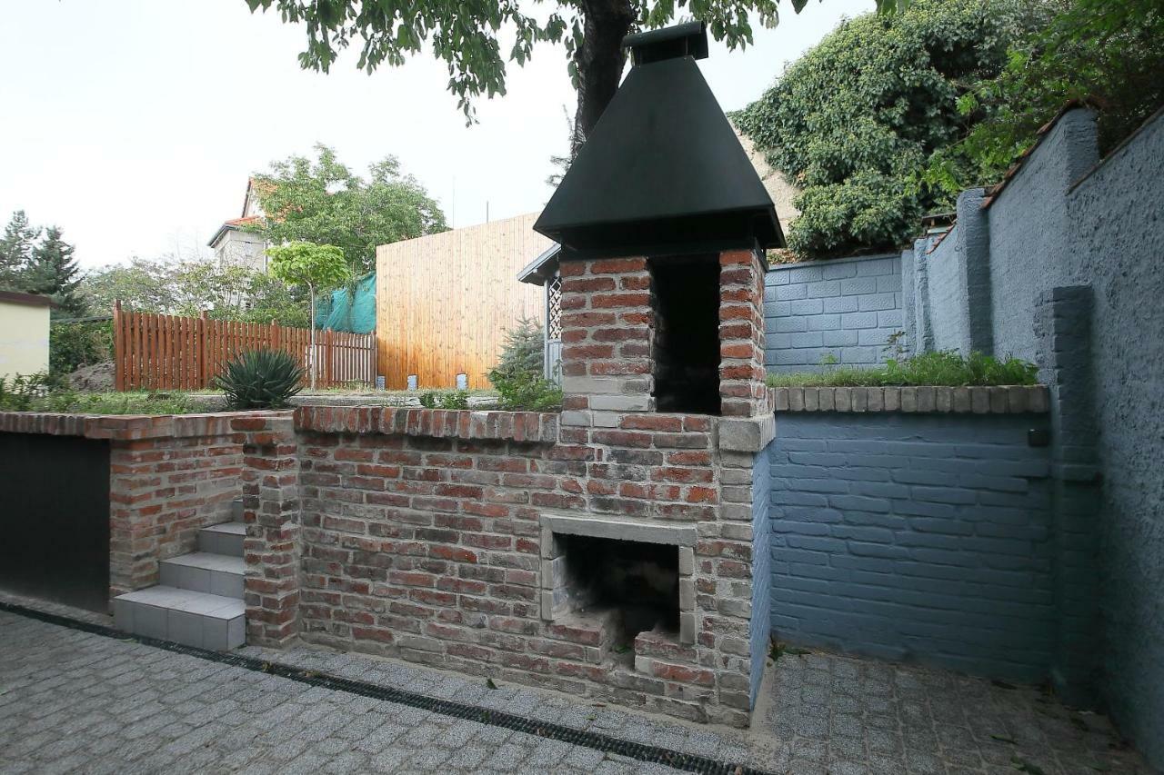 Ferienwohnung Prague Expat House Exterior foto