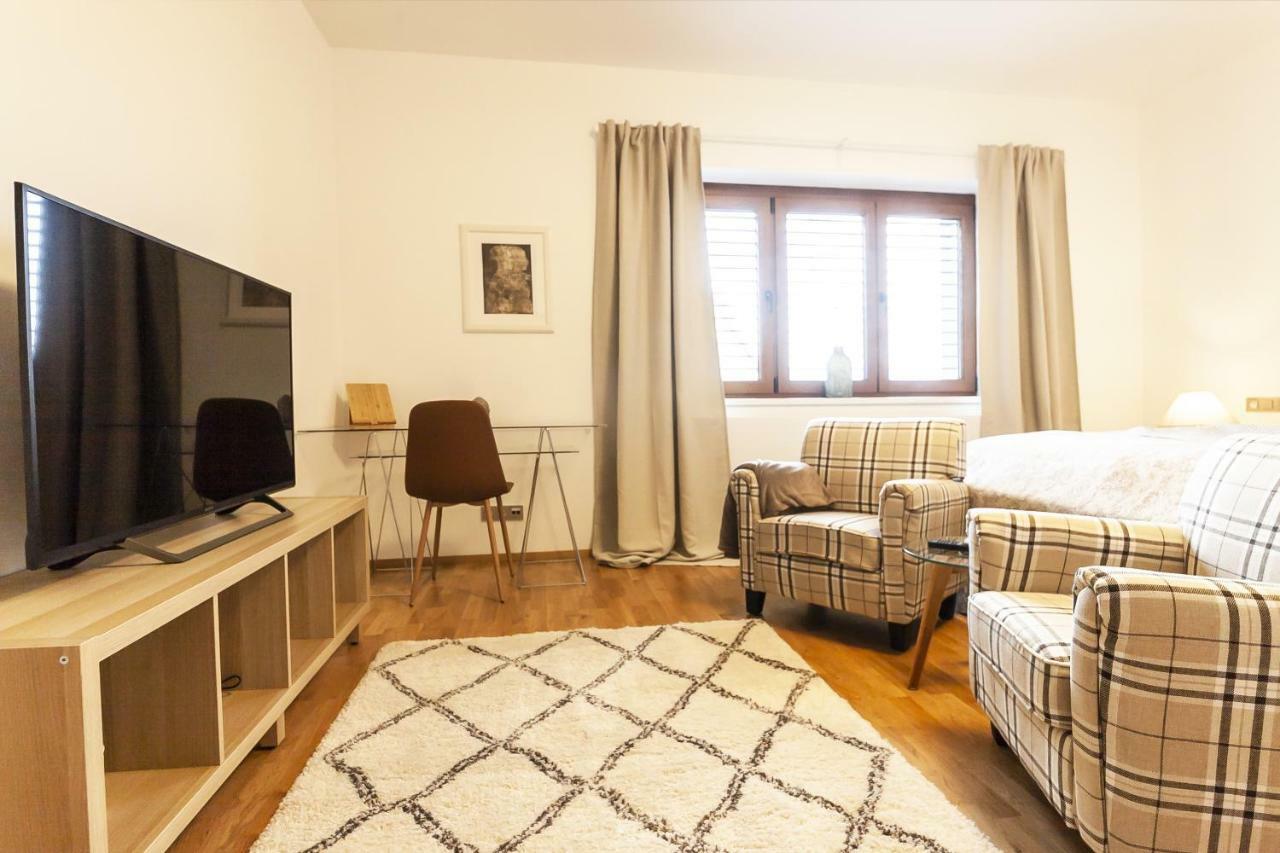 Ferienwohnung Prague Expat House Exterior foto
