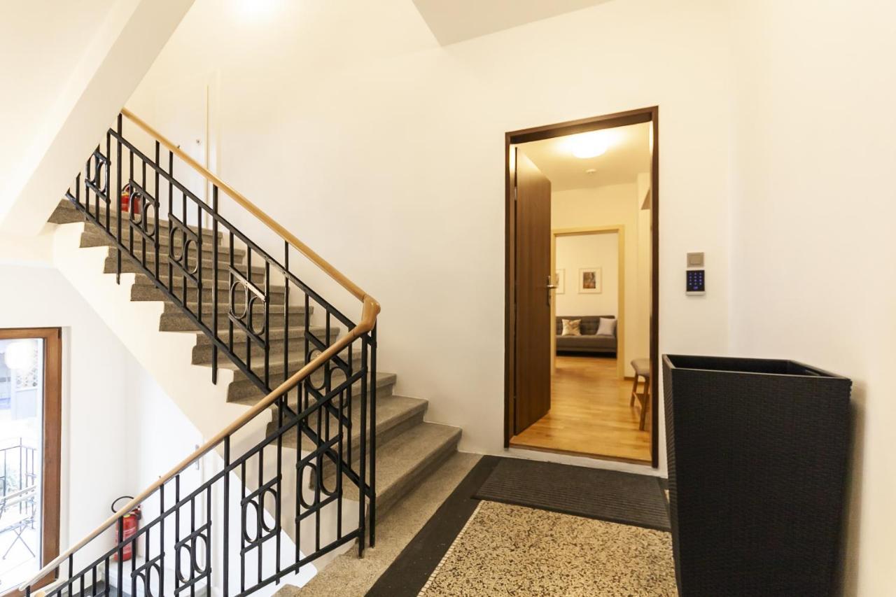 Ferienwohnung Prague Expat House Exterior foto